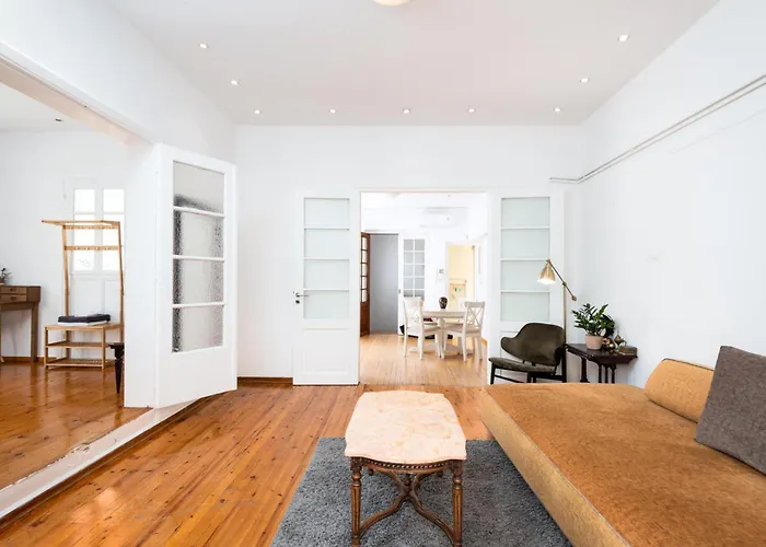 Zen Penthouse In Exarchia