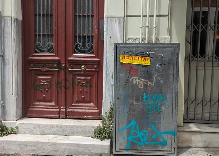 Zen Penthouse In Exarchia