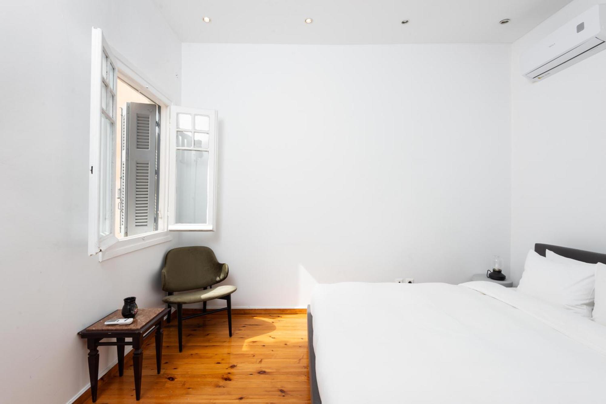 Apartment Zen Penthouse In Exarchia *
